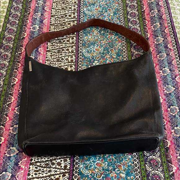 Chic Black and Brown Shoulder Bag - Picture 1 of 7